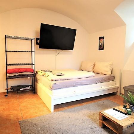 Fully Equipped Apartment Near Main Station Würzburg Eksteriør billede