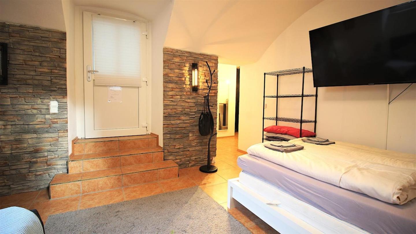 Fully Equipped Apartment Near Main Station Würzburg Eksteriør billede