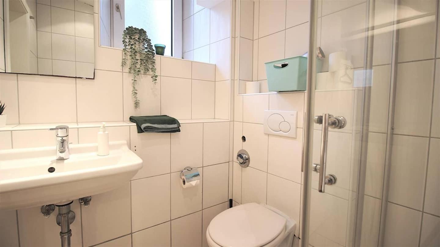 Fully Equipped Apartment Near Main Station Würzburg Eksteriør billede