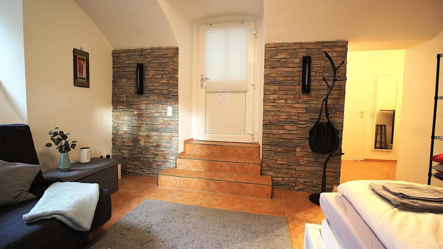 Fully Equipped Apartment Near Main Station Würzburg Eksteriør billede